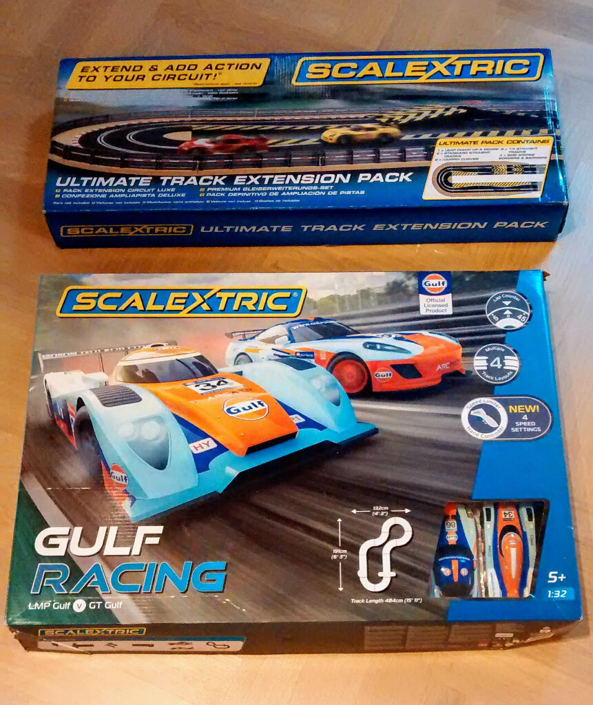 scalextric gulf racing set